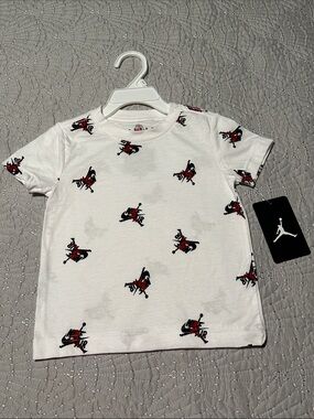Jordan Toddler Boys White Tee with Red & Black Jumpman Logos, NWT’s, Size 2T